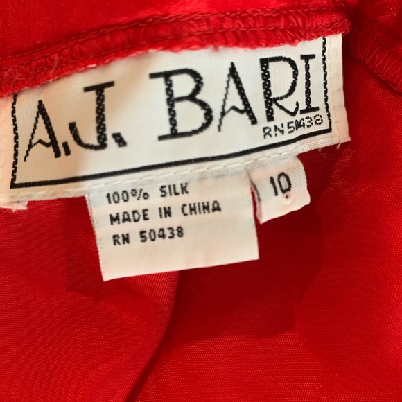 Vintage AJ Bari Silk Skirt Suit set Royal Red Sz 10 GOLD BUTTONS - Picture 14 of 17